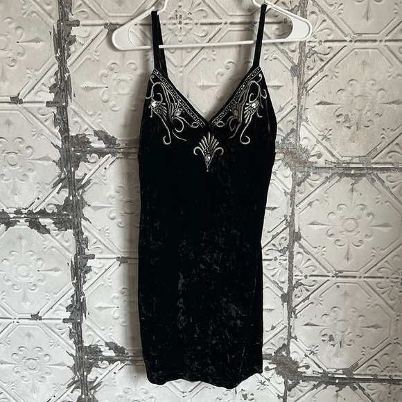 Vintage Dresses & Skirts - Vintage Natori 90s crushed velvet mini dress